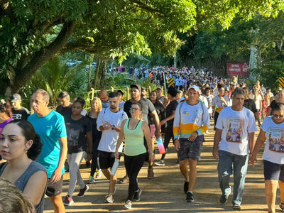Caminhada Penitencial rene mais de 500 fiis, em Mimoso do Sul