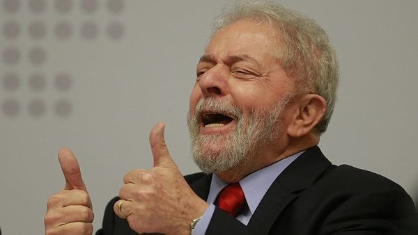 Resultado de imagem para STF proÃ­be prisÃ£o de Lula atÃ© volta do julgamento, no dia 4