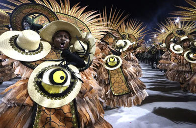 Unidos de Padre Miguel vence a Srie Ouro do carnaval carioca
