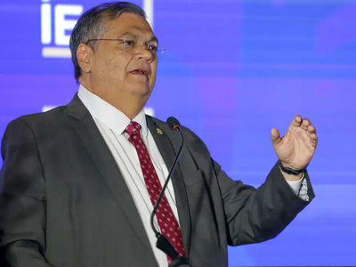 Dino diz que acordo sobre emendas ainda passar pelo plenrio do STF