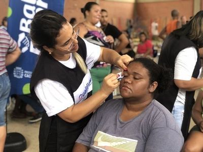 Projeto Fora do Bem leva cidadania e servios em Cachoeiro