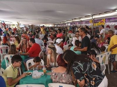 Instituies apresentaro cardpios variados na Feira da Bondade 